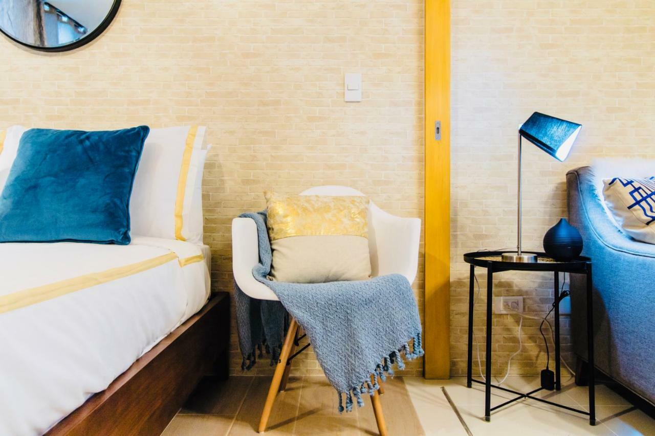 One Uptown Residence Bgc Pateros エクステリア 写真