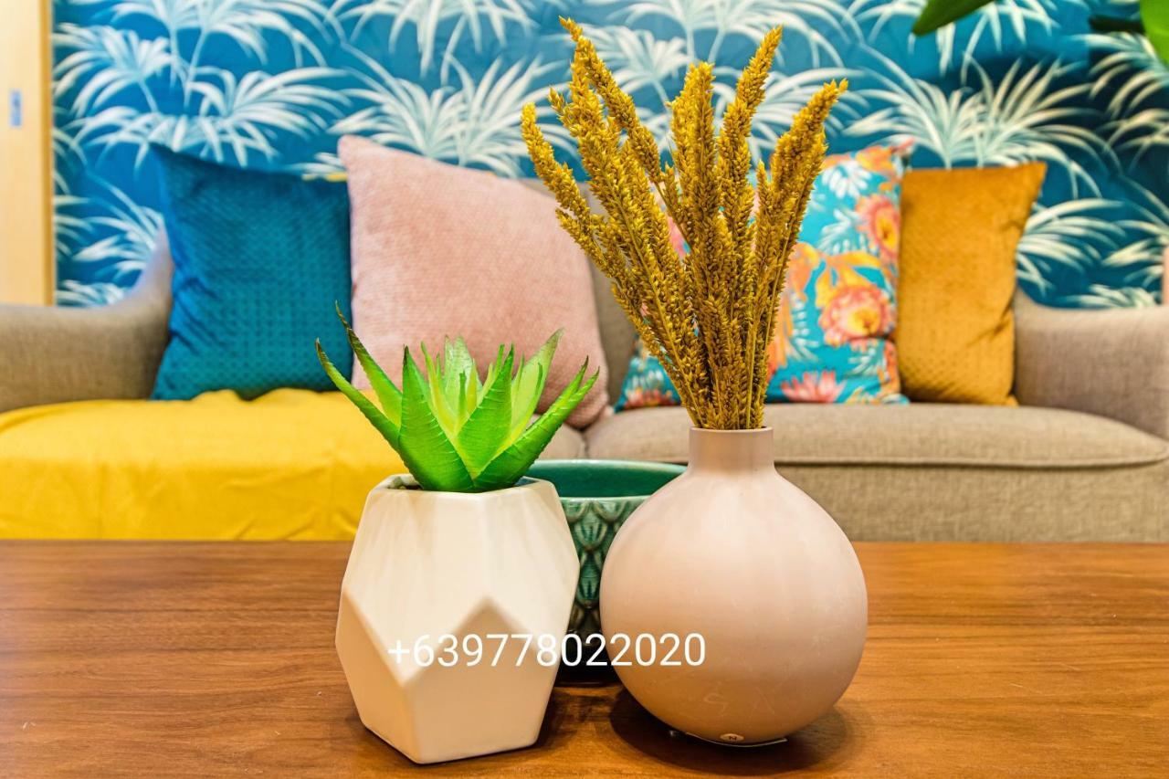 One Uptown Residence Bgc Pateros エクステリア 写真